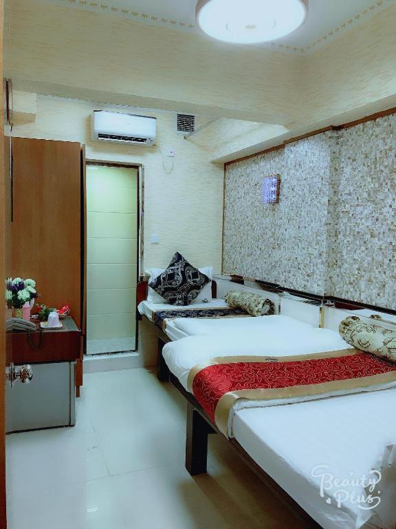 London Guest Guest House *
